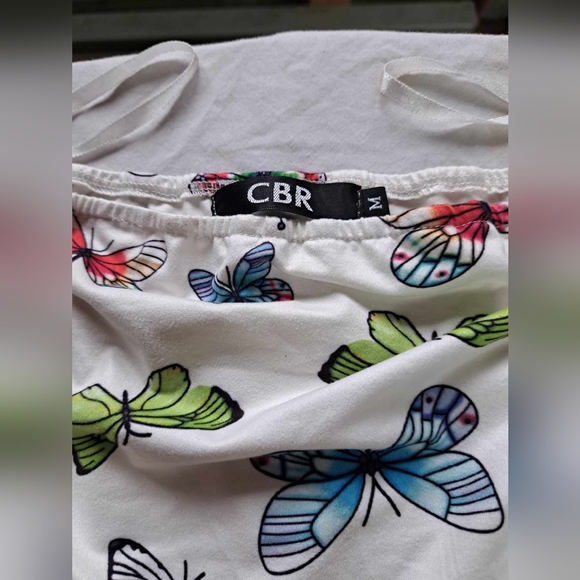 Summer top - Picture 1 of 2